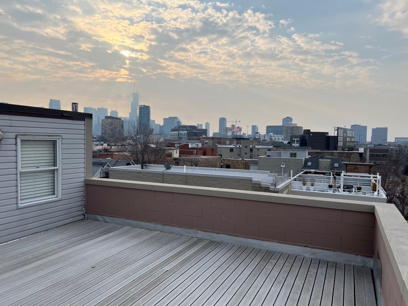 Building Photo - 937 N Willard Ct