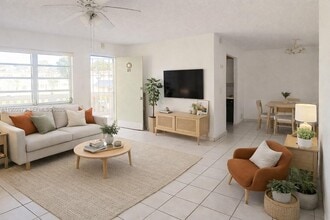 Building Photo - 20120 NE 2nd Ave