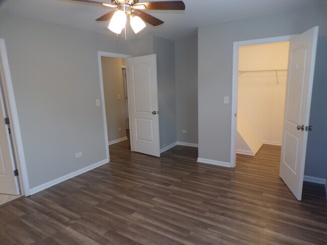 Building Photo - 558 Nantucket Way
