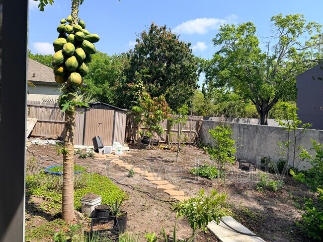 Building Photo - 8833 Cypress Hammock Dr