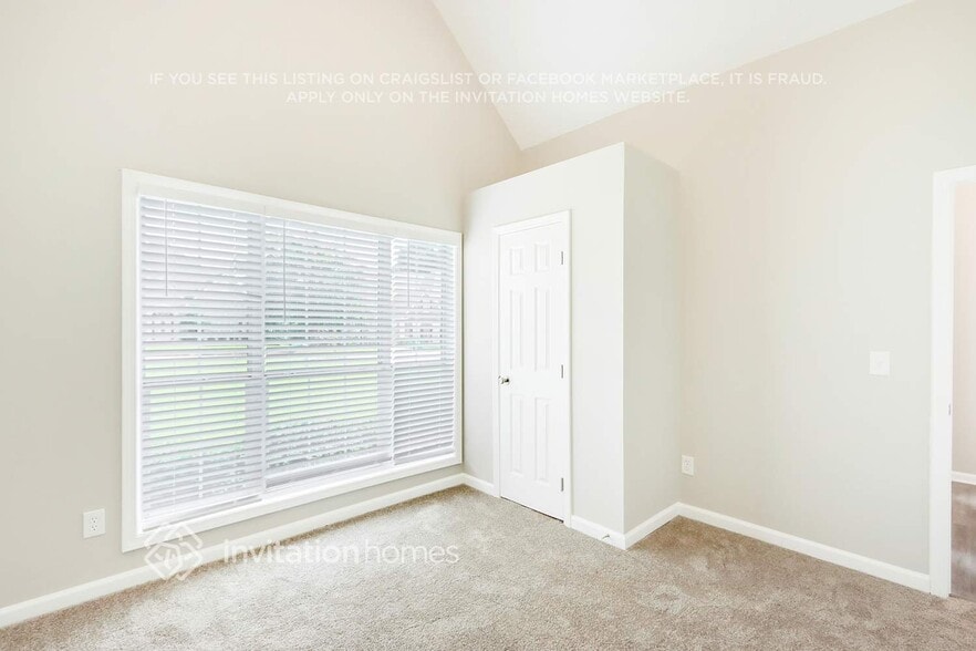 Building Photo - 4240 Autumn Lake Ct