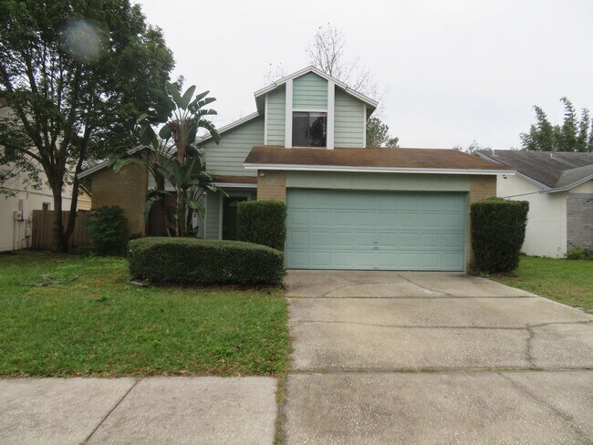 Primary Photo - OVIEDO 3BR 2BA home in Alafaya Woods! Fenc...