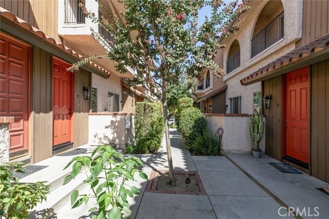 Building Photo - 1711 Grismer Ave