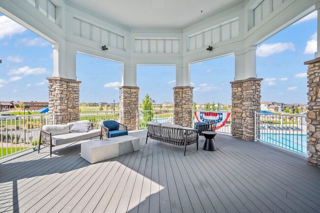 Building Photo - Stunning 4BR House in Aurora
