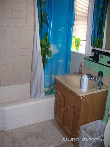 Building Photo - 71 Harvard Ave