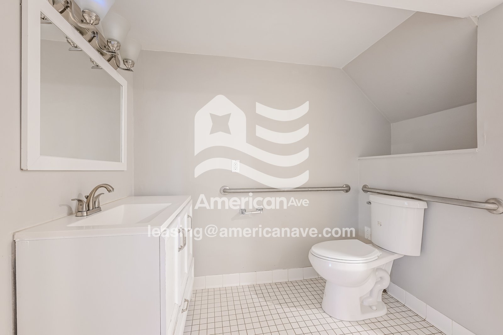 Building Photo - 1402 Linden St