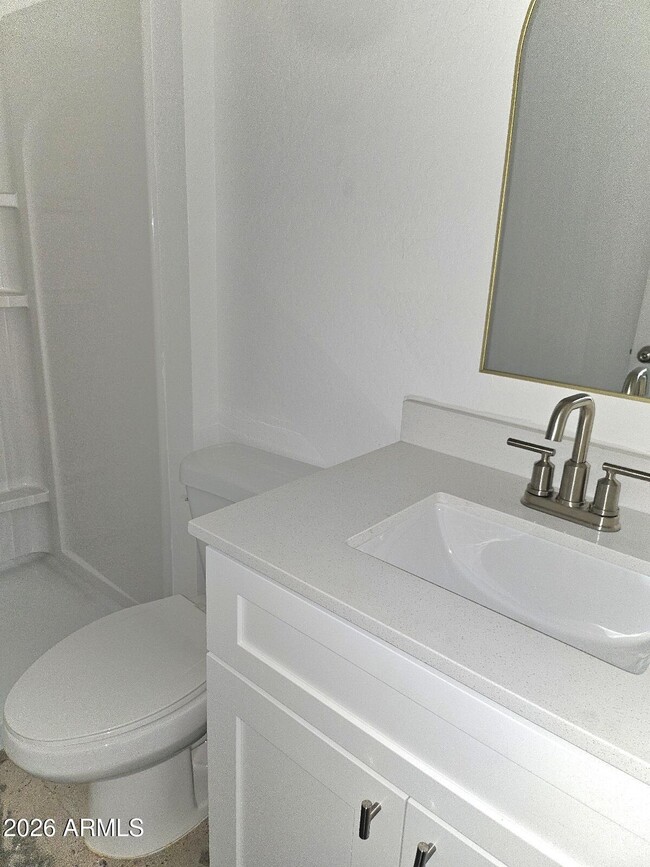 Building Photo - 1401 S 11th Ave