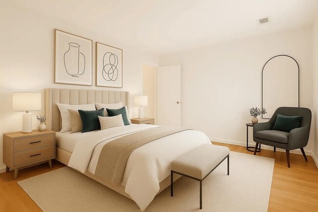 Building Photo - 12 Saddlewood Ct