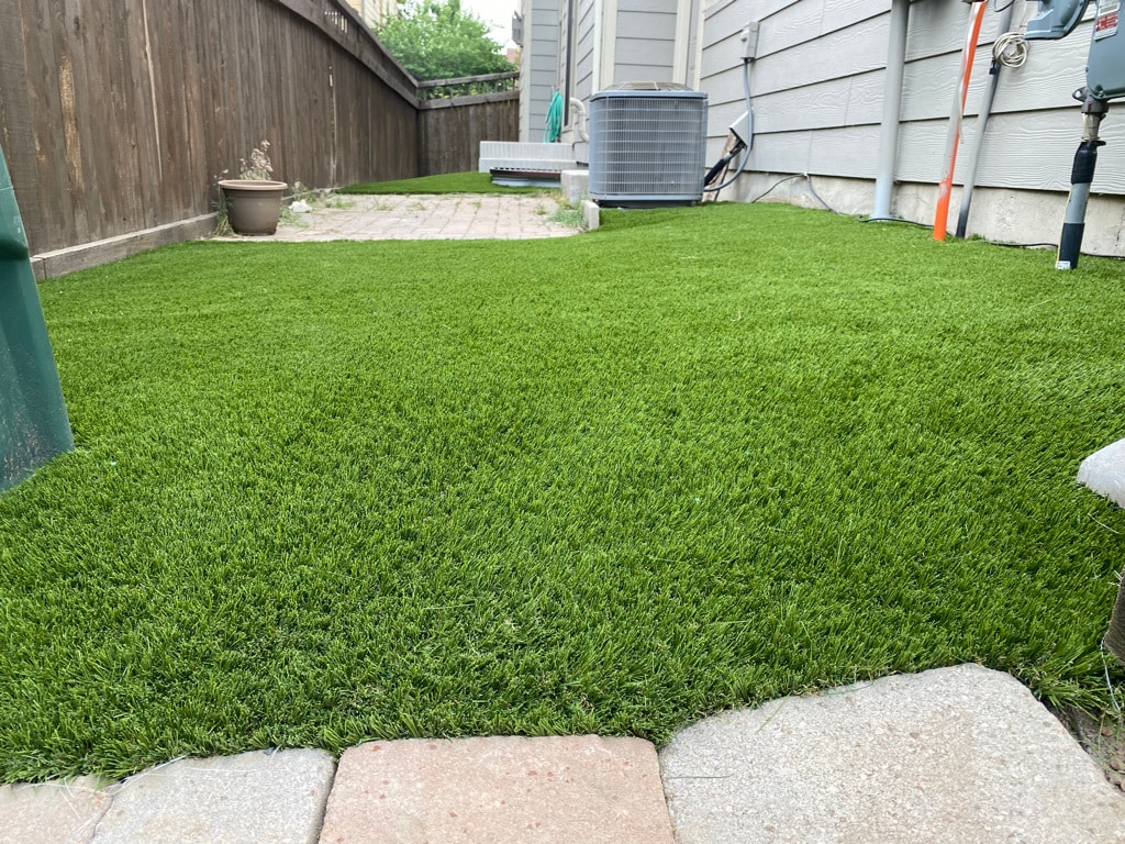 Fenced yard and patio area - 523 S Vance St