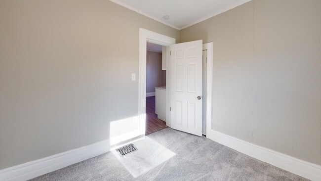 Building Photo - Clark / Fulton Area - Single Family Home