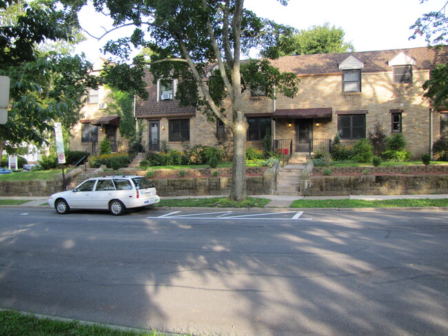 Primary Photo - 306 W Nittany Ave