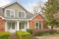 Building Photo - 1602 NE Glisan St