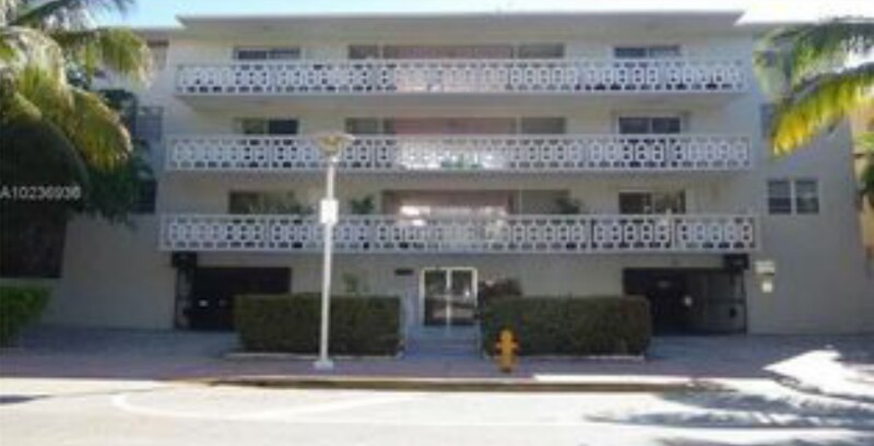 Building Photo - 1725 James Ave