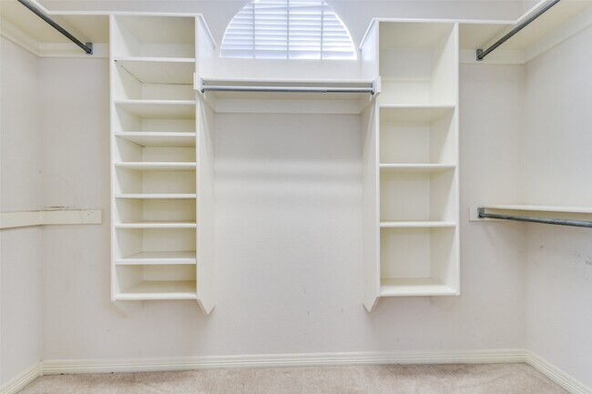 Building Photo - 1605 Cordero Ct