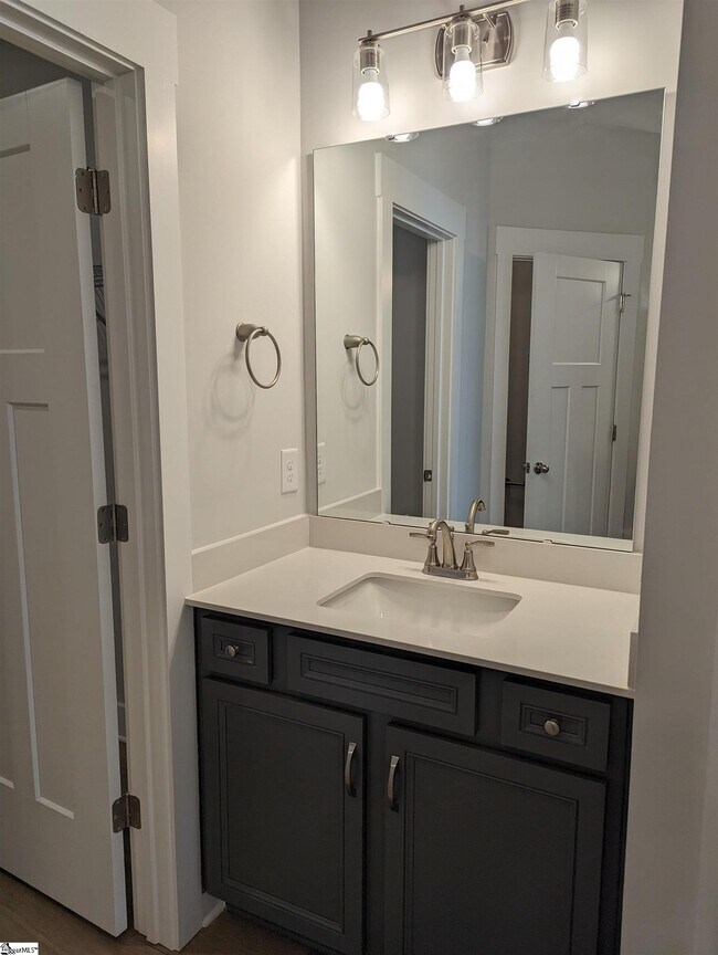 Building Photo - 303 Grange Vly Ln