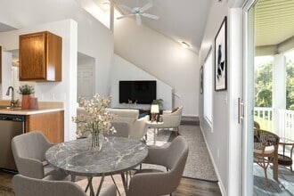 Building Photo - Eagle's Nest Apartments