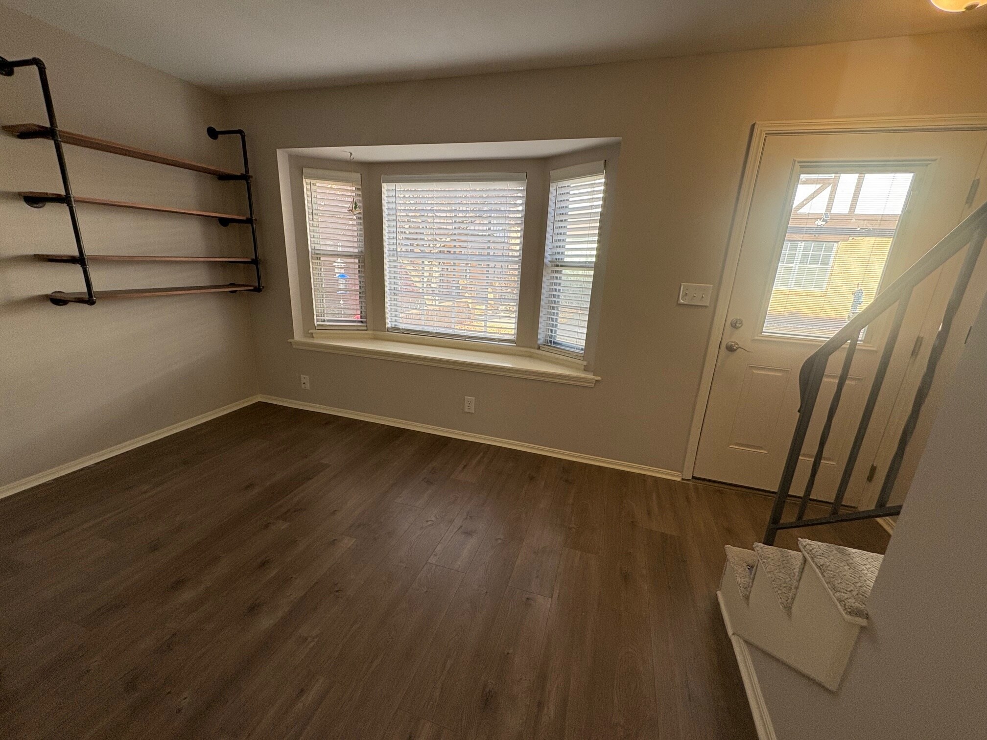 Building Photo - 2515 S Florence Pl