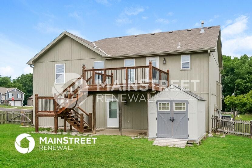 Building Photo - 1305 Amber Ln