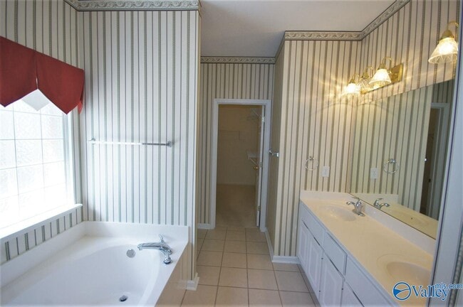 Building Photo - 209 Bridgeway Cir
