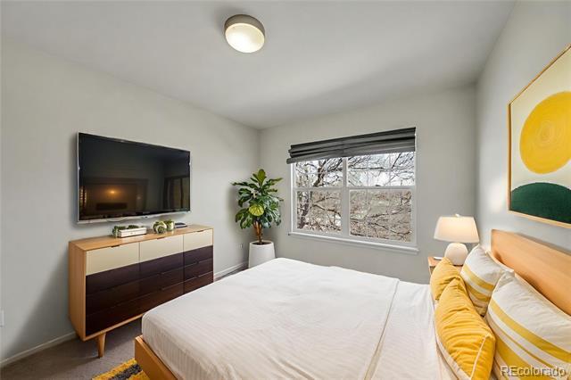 Building Photo - 5604 S Andes St