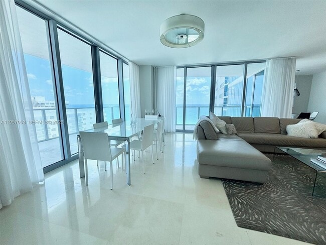 Building Photo - 3101 S Ocean Dr