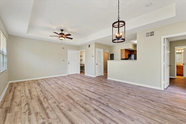 Building Photo - Updated 2/2 unit becoming available for an...
