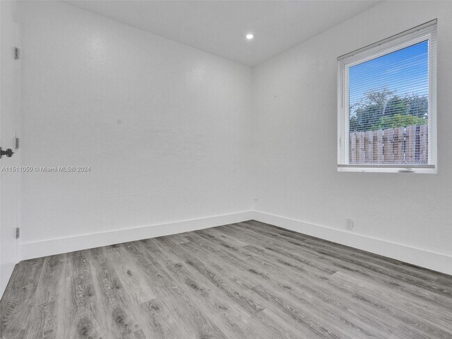 Building Photo - 106 Edmund Rd