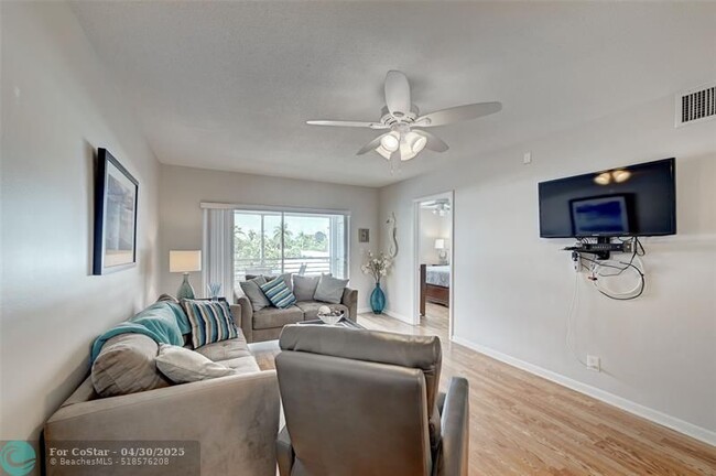 Building Photo - 1461 S Ocean Blvd