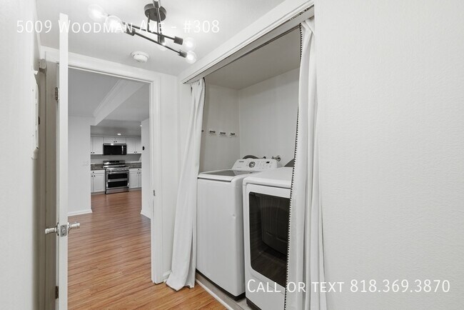 Building Photo - 5009 Woodman Ave