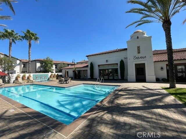 Building Photo - 717 S Casita St