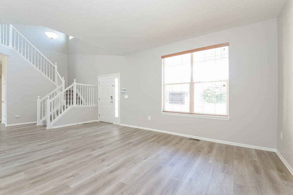 Building Photo - 549 S 17th Ave