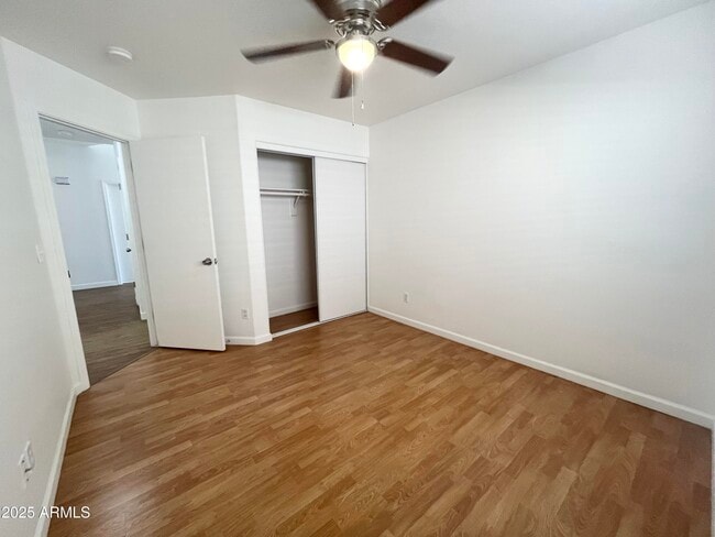 Building Photo - 7504 W Jenan Dr