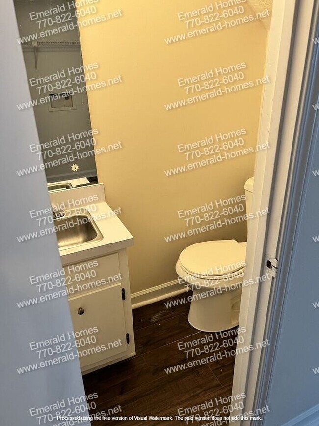 Building Photo - Great 2 bedroom townhome in Snellville!