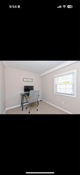 Building Photo - 6111 Rose Valley Dr