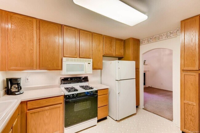 Building Photo - 2887 Dharma Ave
