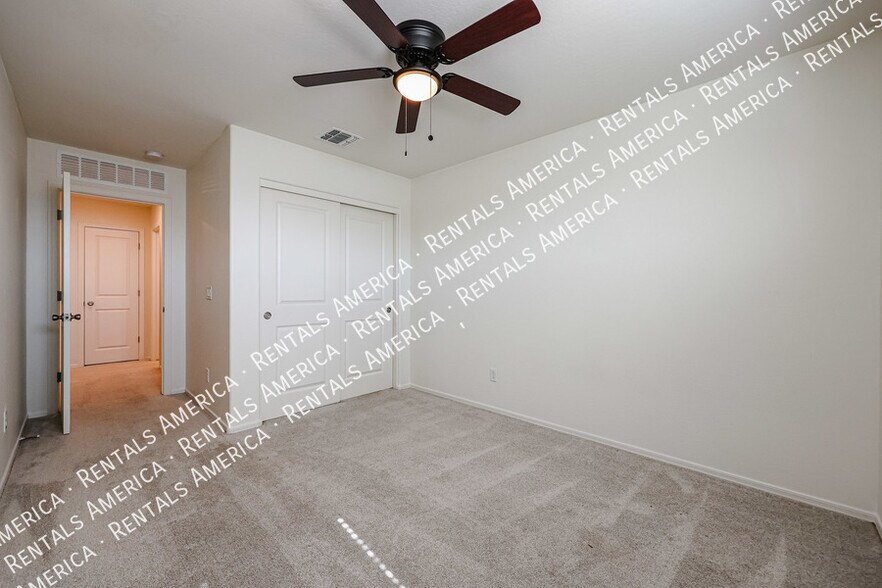 Building Photo - 7223 N 125th Dr