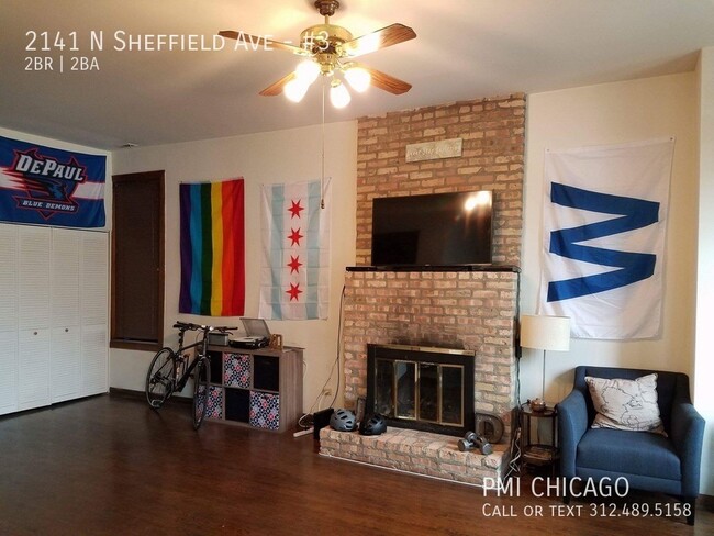 Building Photo - 2141 N Sheffield Ave