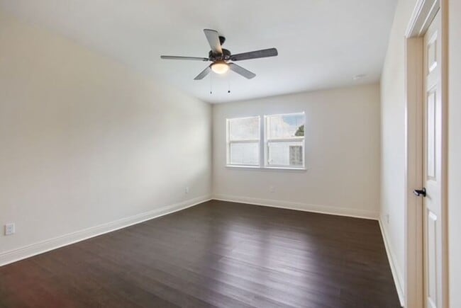 Building Photo - 3251 St Ferdinand St