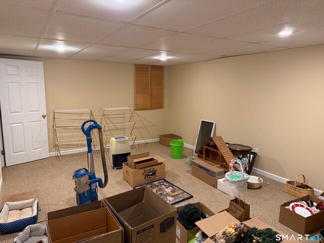 Building Photo - 30 Folkstone Rd