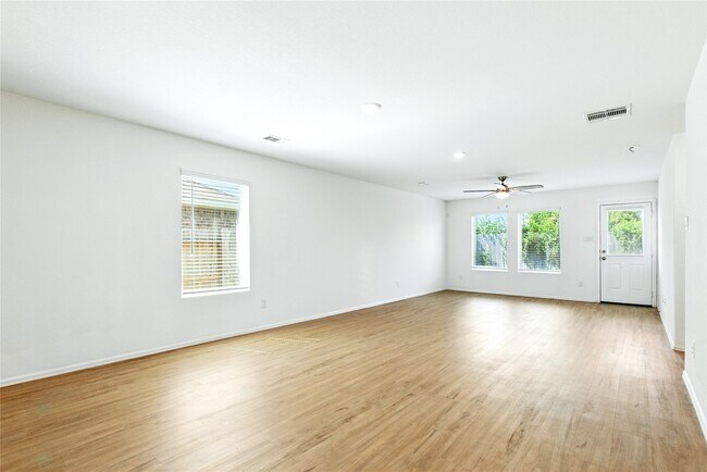 Building Photo - 4347 Palmetto Grv Ln