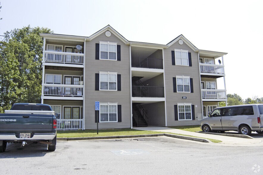 Willow Chase Cove 201 Willow Chase Dr Mcdonough GA 30253 Apartment