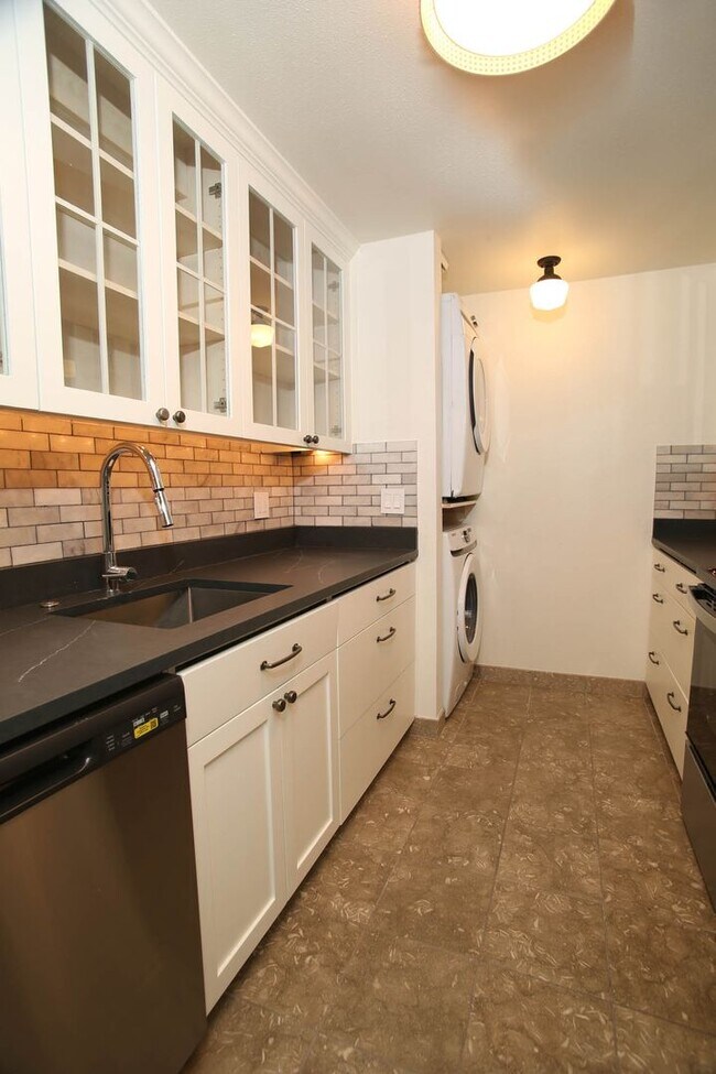 Interior Photo - The Morgan