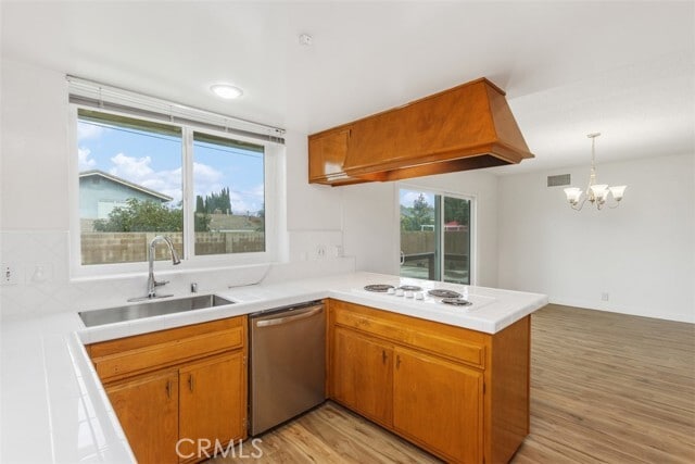 Building Photo - 15663 Dodrill Dr