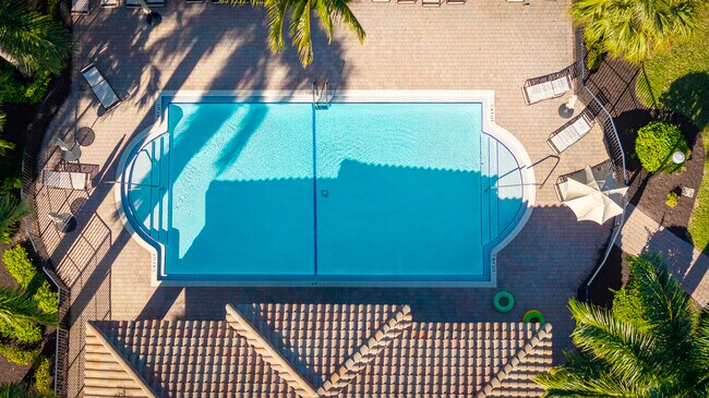 Building Photo - 7167 Ivy Crossing Ln