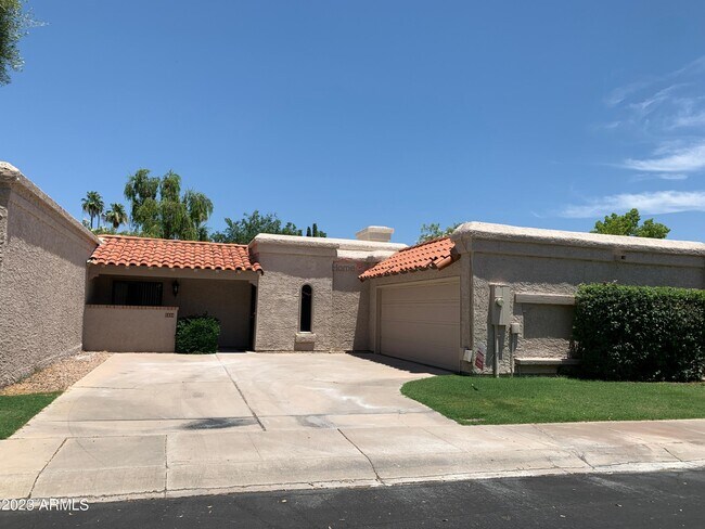 Primary Photo - 7228 E Buena Terra Way