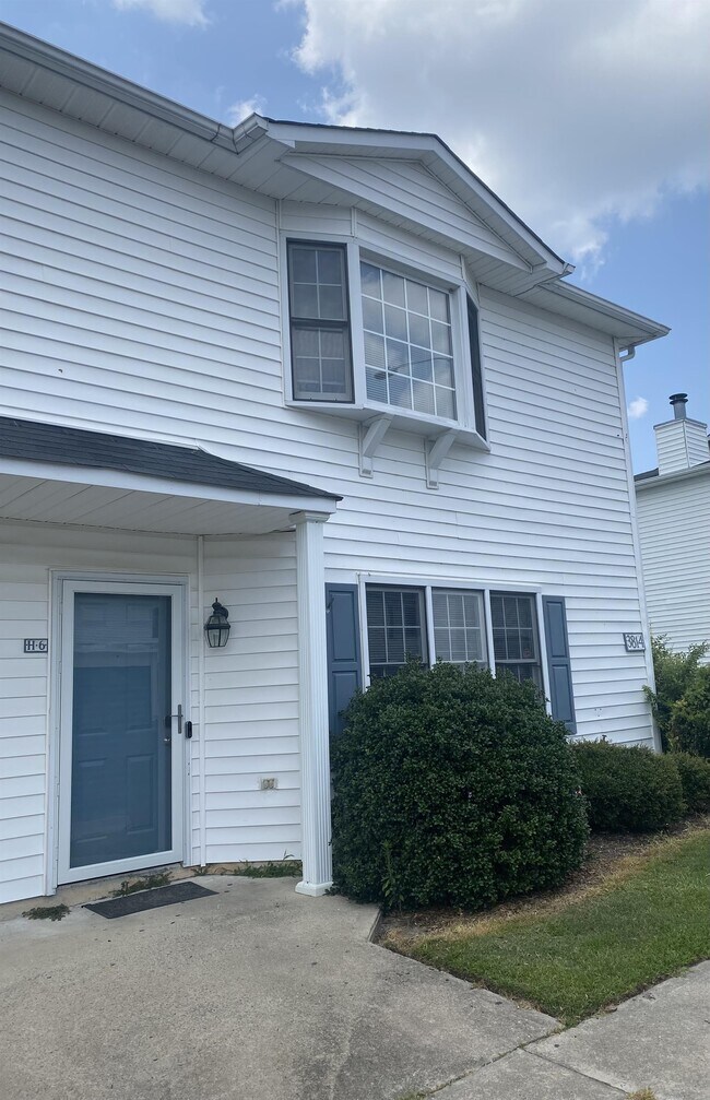 Primary Photo - 3814 Sterling Pointe Dr