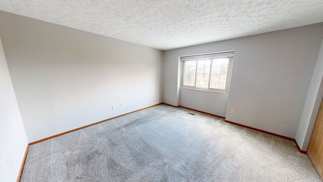 Building Photo - 6468 Cranston Way