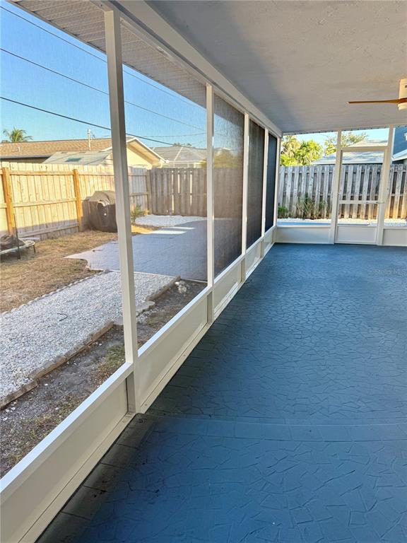 Building Photo - 1949 Dolphin Blvd S