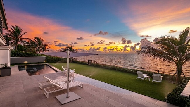 Building Photo - 6029 Old Ocean Blvd