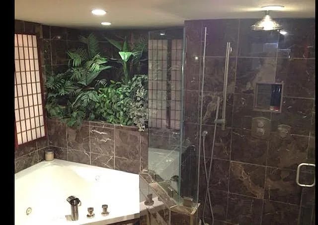 Building Photo - 1220 Manhattan Beach Blvd